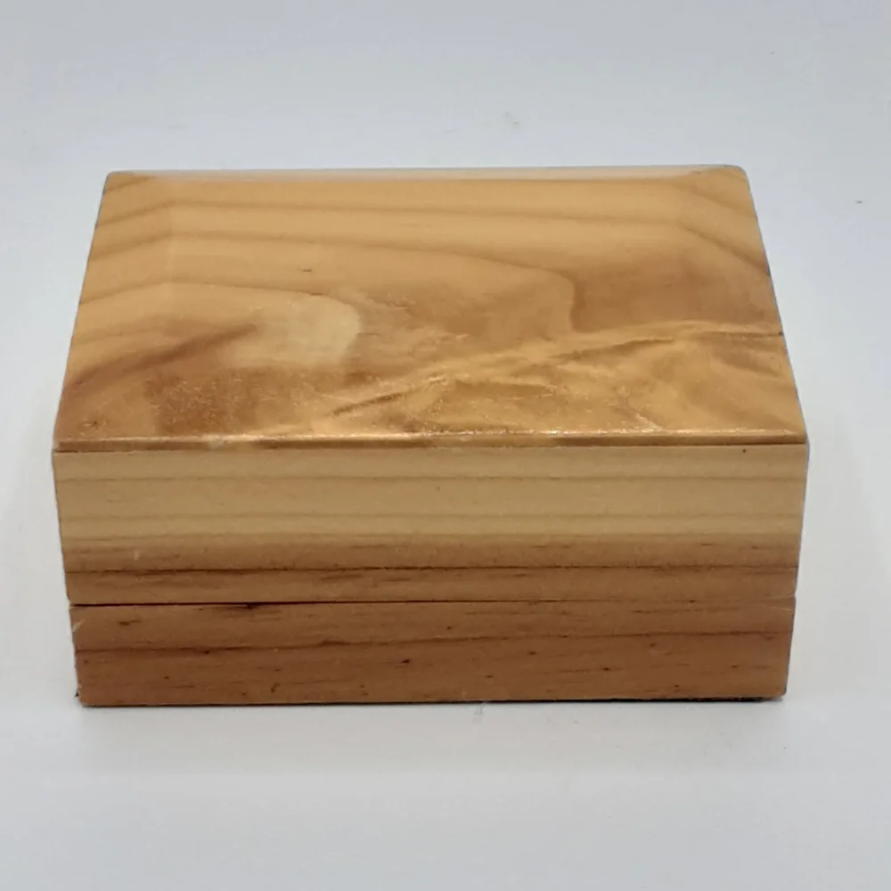 Geoffrey Beene Vintage Oval Silver Tone Cufflinks In Wooden Box.